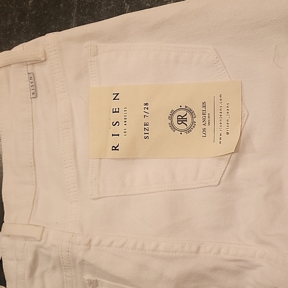 NWT RISEN Jeans With Tummy Control Mid Rise Straight Jeans White Size 7/28 - Picture 9 of 12